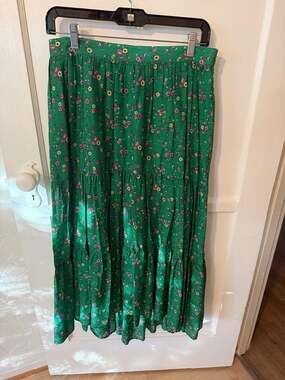 XiRENA Green Grass Iris Floral Tiered Silk Cotton Maxi Skirt